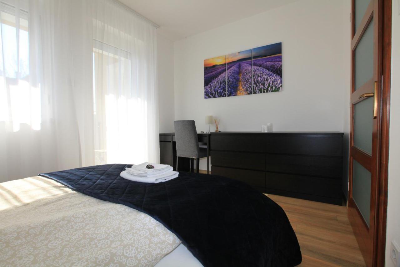 Paskal-Lux Apartments Budapest Eksteriør billede