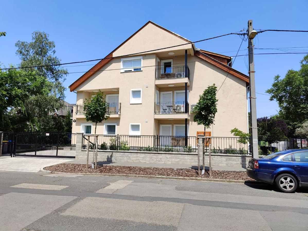 Paskal-Lux Apartments Budapest Eksteriør billede